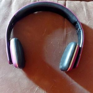 Bluetooth head phones